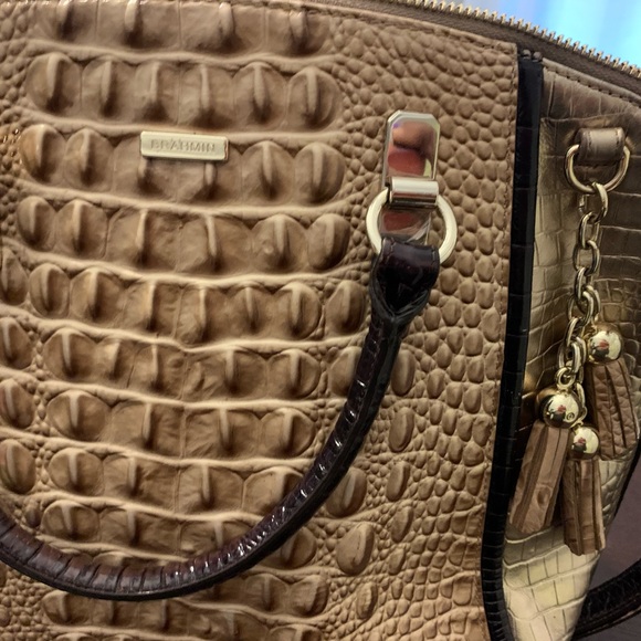 Brahmin medium duxbury tote - Picture 2 of 10